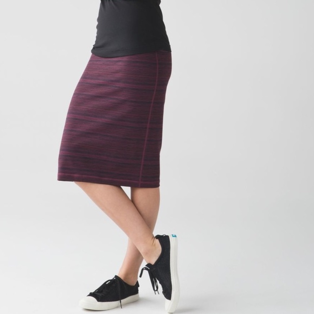 Lululemon Tube And From Pencil Skirt